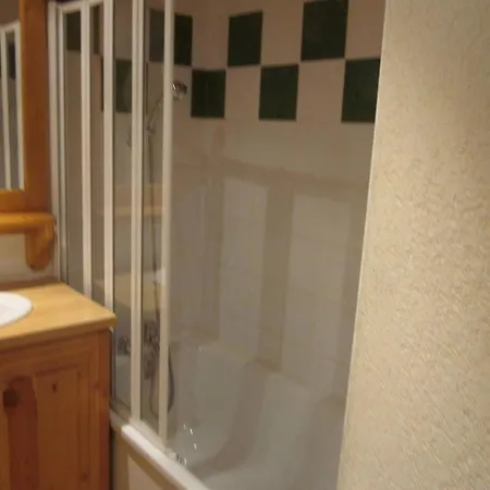 Appartement La Plagne, 2 Pièces, 6 Personnes - Fr-1-351-59 La Plagne